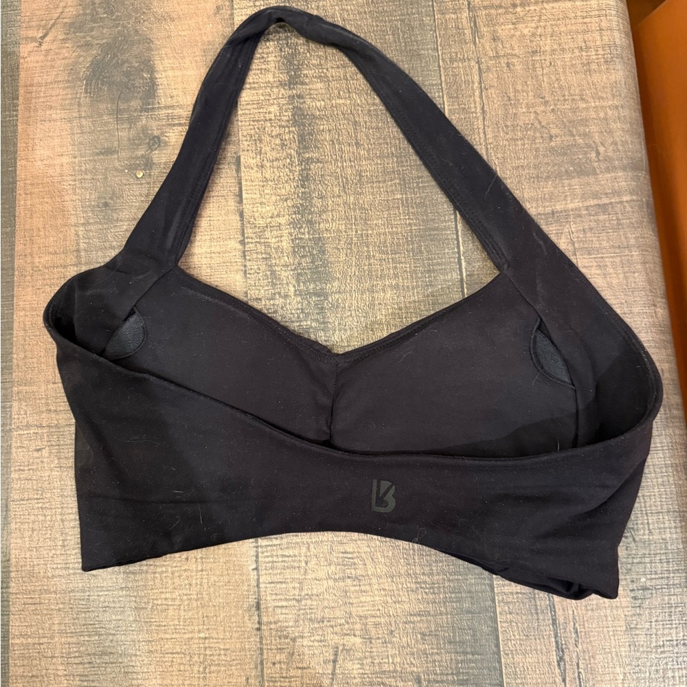 Black Women's sport bra buff bunny